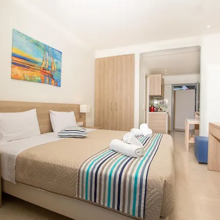 Passas Mare & Benitses (Corfu)