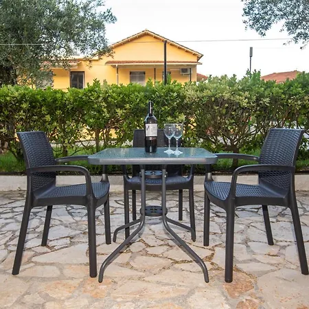 Passas Mare & Apartment Benitses (Corfu)